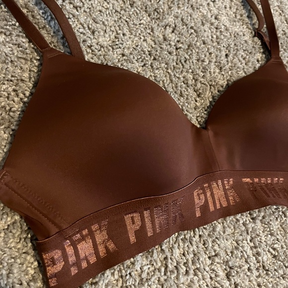 VS PINK Wear Everywhere Wireless Livhtly Limed Bra 32C - Picture 2 of 6